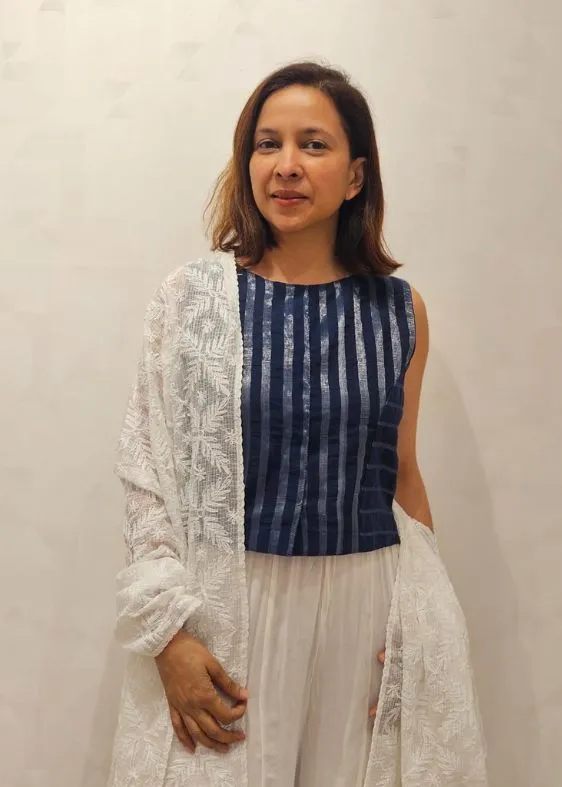 Blue Red Sleeveless Cotton Blouse