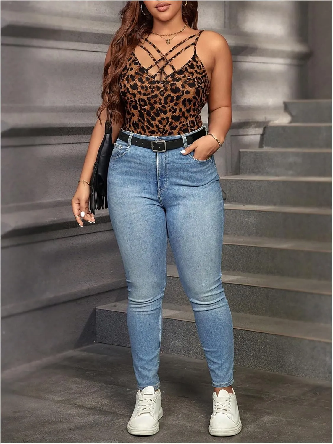 Floerns Women's Plus Size Cheetah Print Criss Cross Camisole V Neck Sleeveless Party Tops