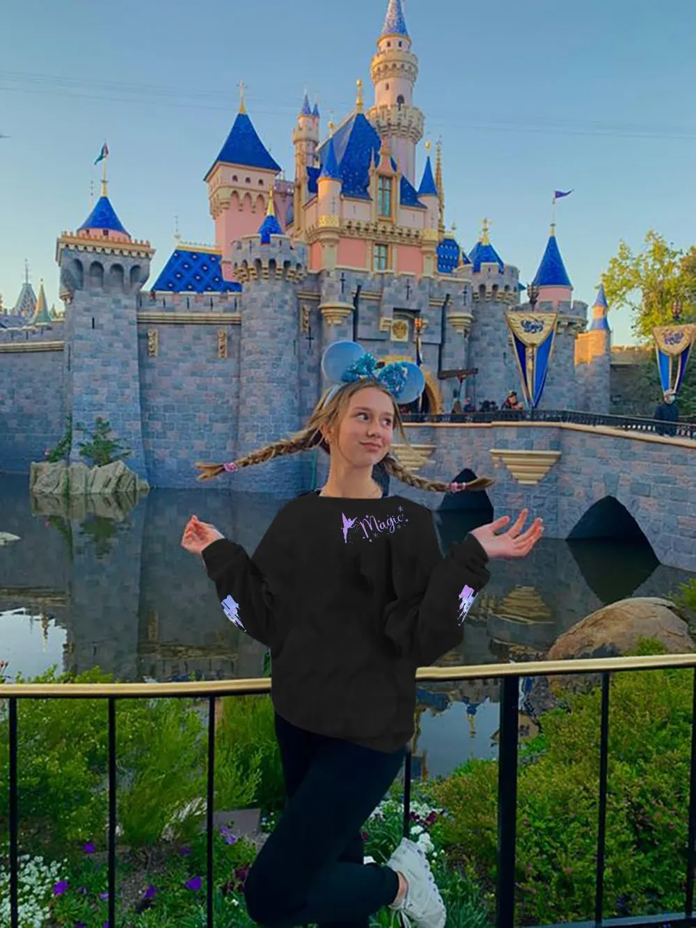 UNIQUENOE Magic Kingdom Sweatshirts For Women Magical Tshirt Family Vacation Tee Castle Graphic Short Sleeve Tops