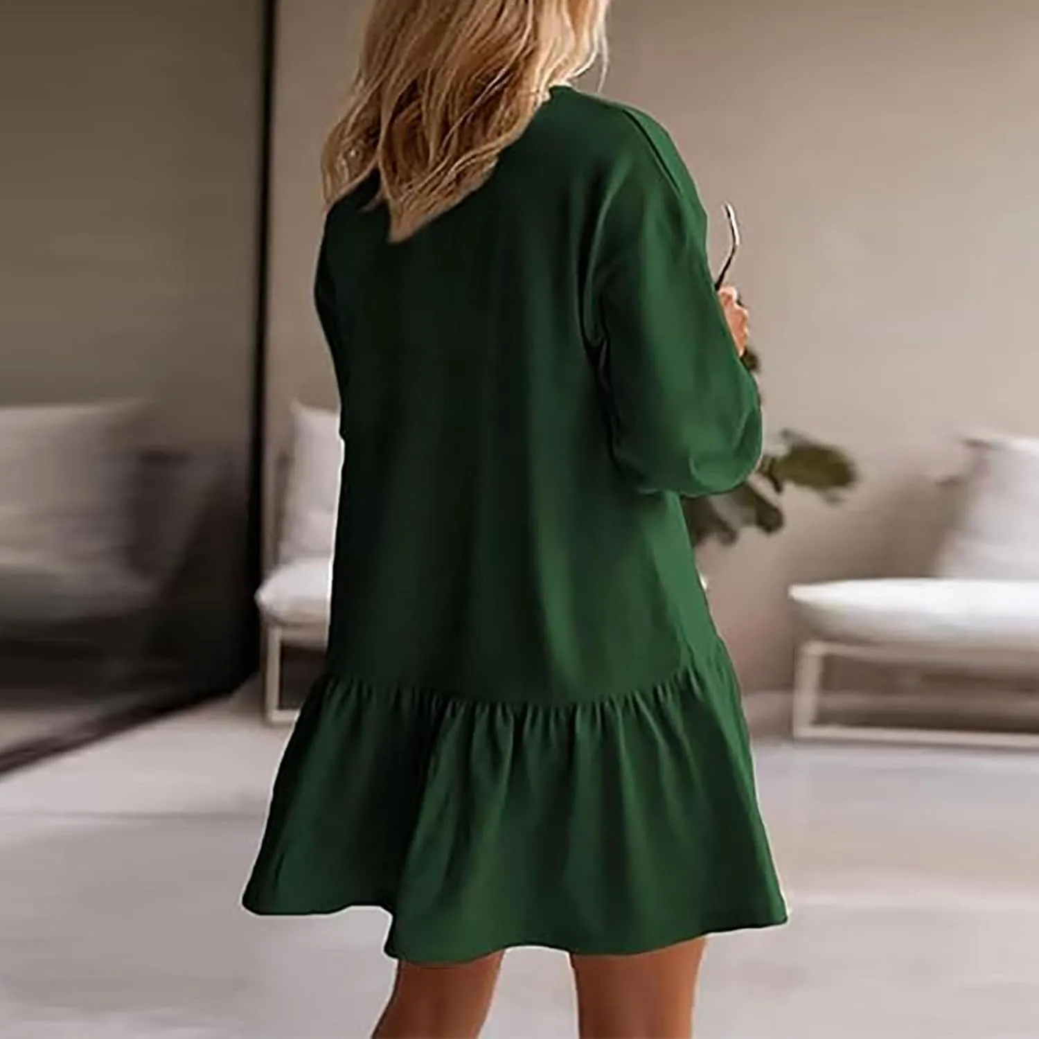 Womens Crewneck Long Sleeve Fall Dresses 2024 Trendy Mini Ruffle Skirts Casual Loose Patchwork Sweatshirt Pullover Tops